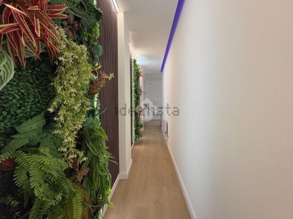 appartamento in vendita a Milano in zona Lorenteggio