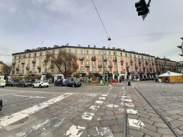 negozio in vendita a Milano in zona Porta Garibaldi