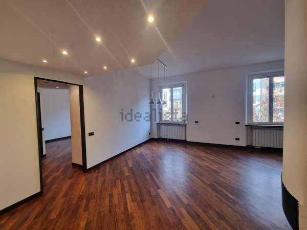 appartamento in vendita a Milano in zona Sempione