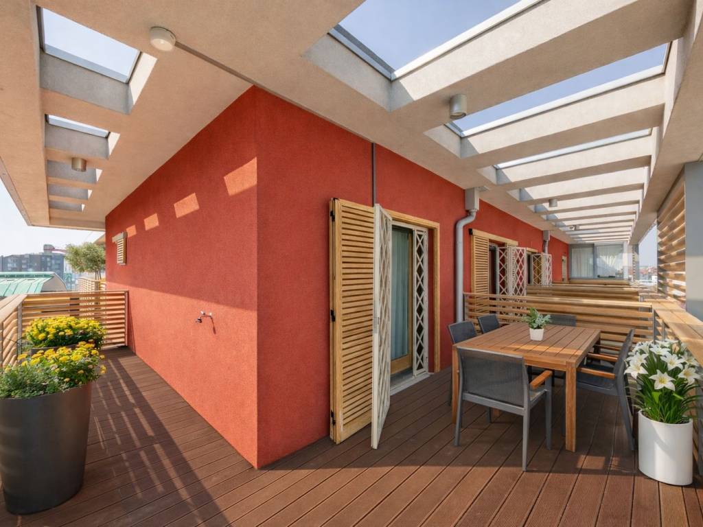 appartamento in vendita a Milano in zona Vigentino