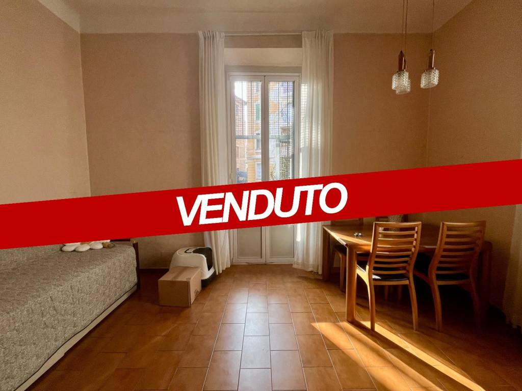 appartamento in vendita a Milano in zona Città Studi