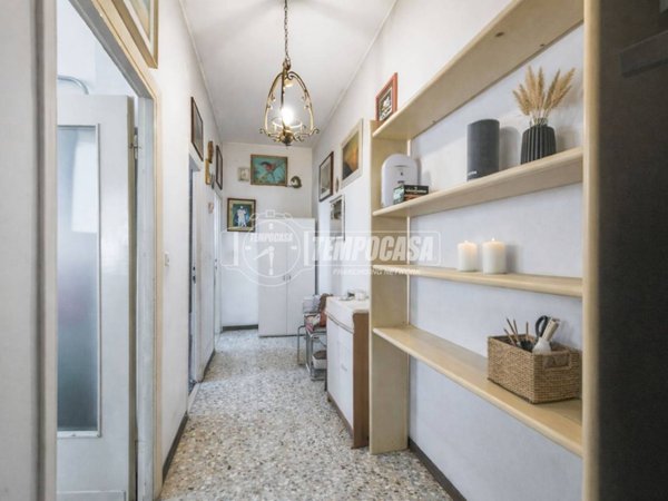 appartamento in vendita a Milano in zona Calvairate