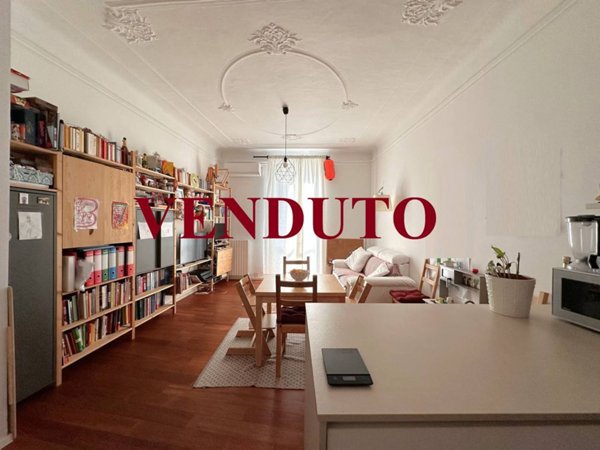 appartamento in vendita a Milano in zona Porta Genova