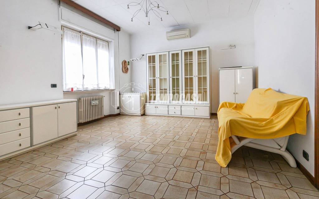 appartamento in vendita a Milano in zona Dergano