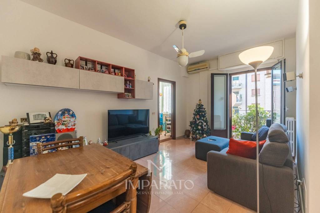 appartamento in vendita a Milano in zona Maggiolina