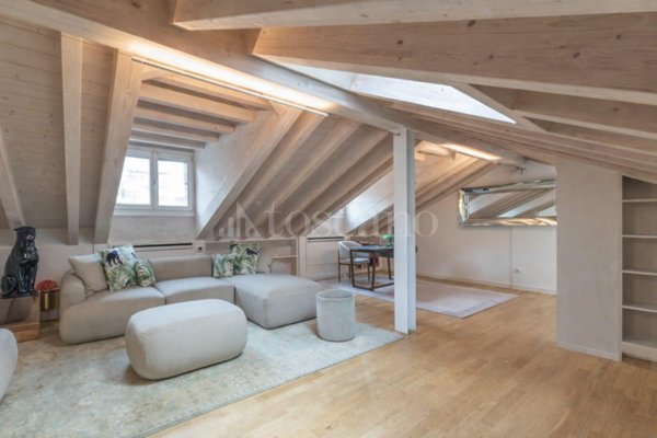 appartamento in vendita a Milano in zona Brera