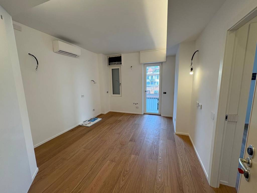appartamento in vendita a Milano in zona Isola