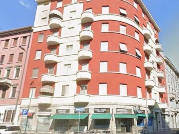 appartamento in vendita a Milano in zona Lambrate