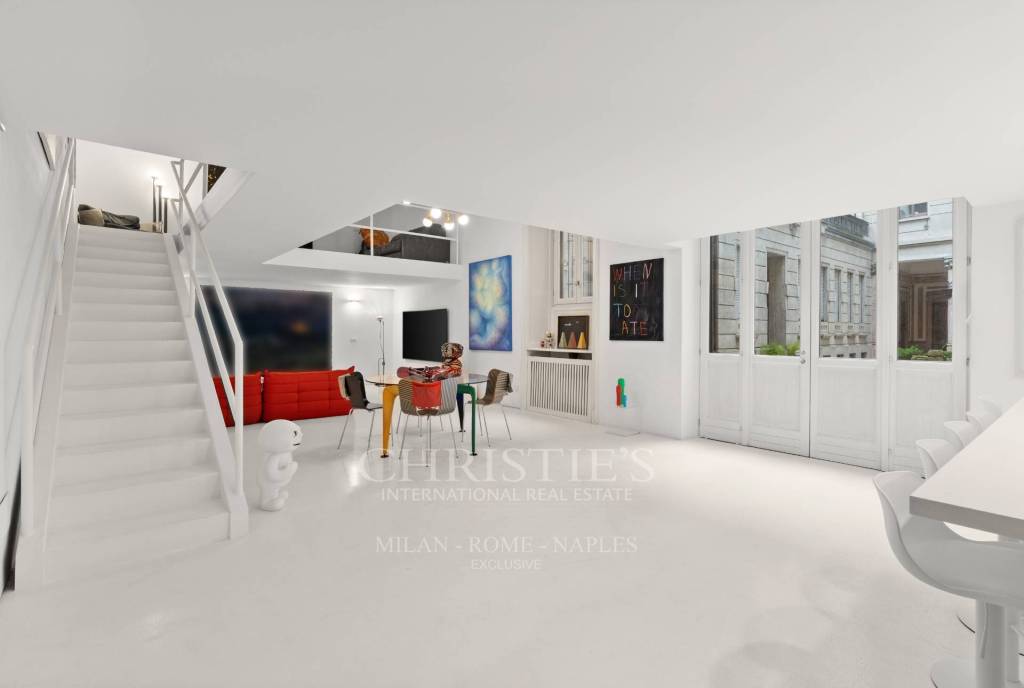 appartamento in vendita a Milano in zona Guastalla