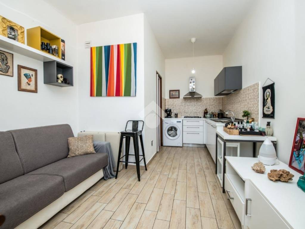 monolocale in vendita a Milano in zona Piazzale Lodi