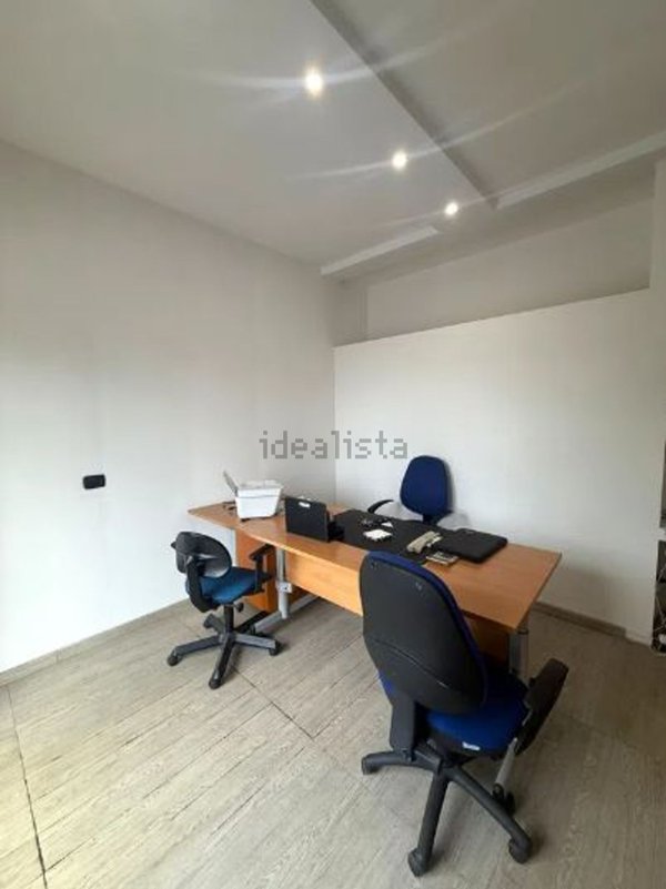 negozio in vendita a Milano in zona Chiesa Rossa