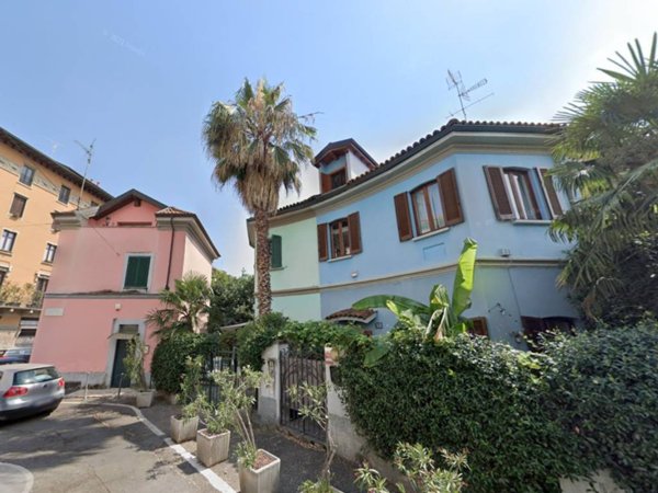 casa indipendente in vendita a Milano in zona Porta Venezia