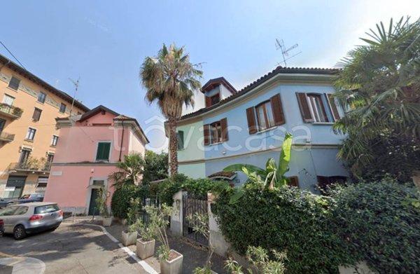 casa indipendente in vendita a Milano in zona Centro Storico