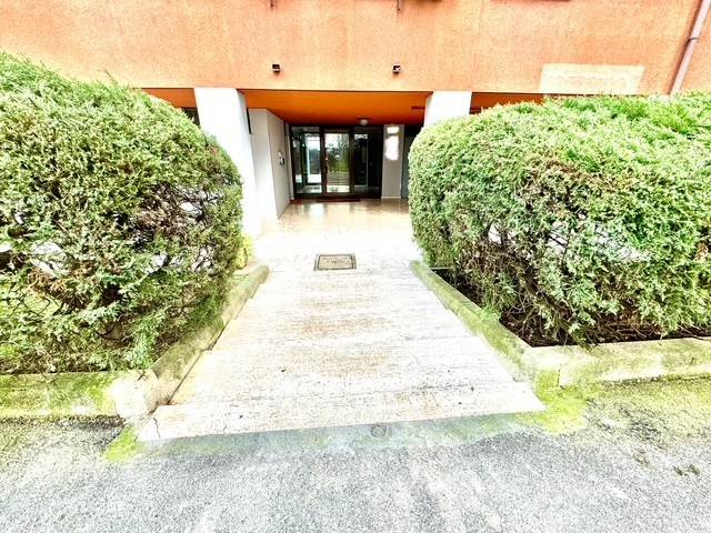 appartamento in vendita a Milano in zona Chiesa Rossa