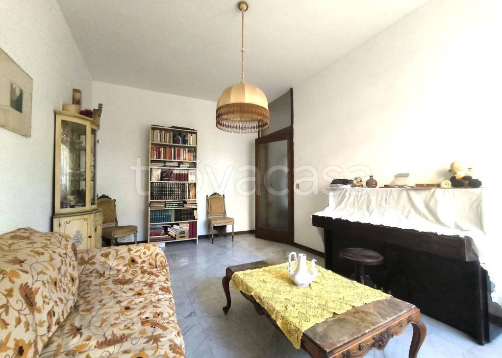 appartamento in vendita a Milano in zona Stazione Centrale