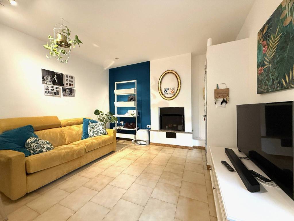 appartamento in vendita a Milano in zona Bovisa