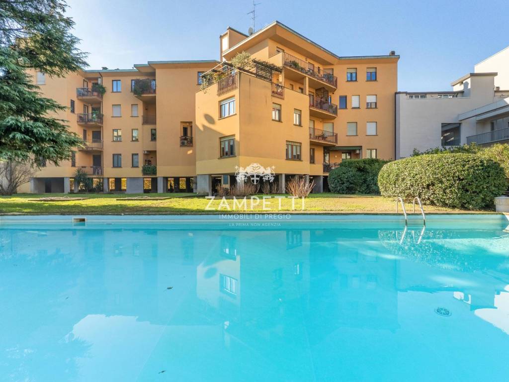 appartamento in vendita a Milano