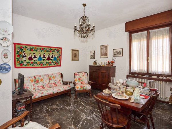 appartamento in vendita a Milano in zona Isola