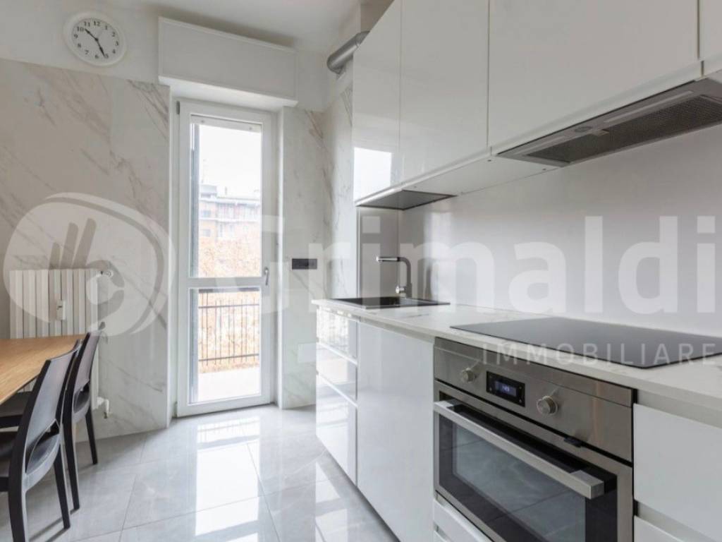 appartamento in vendita a Milano in zona Famagosta