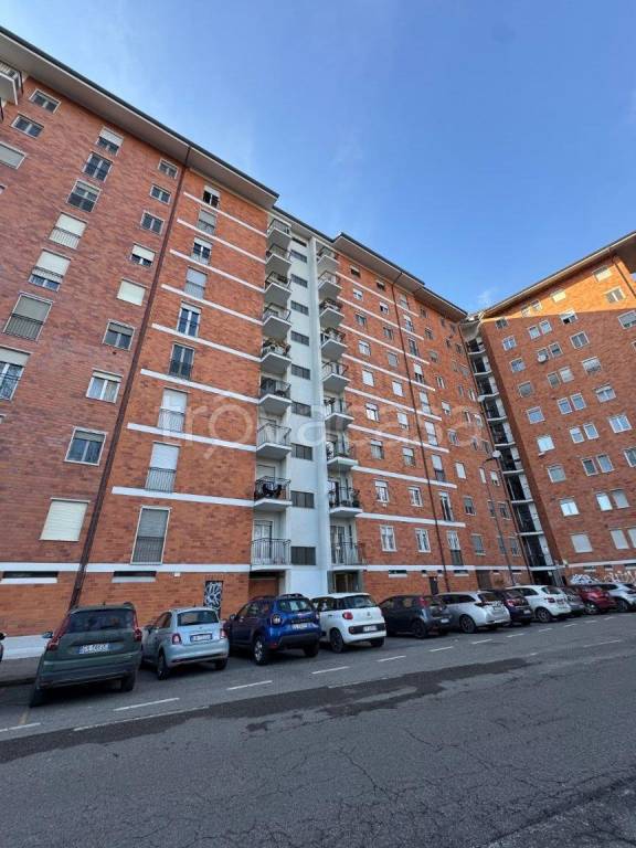 appartamento in vendita a Milano in zona Feltre