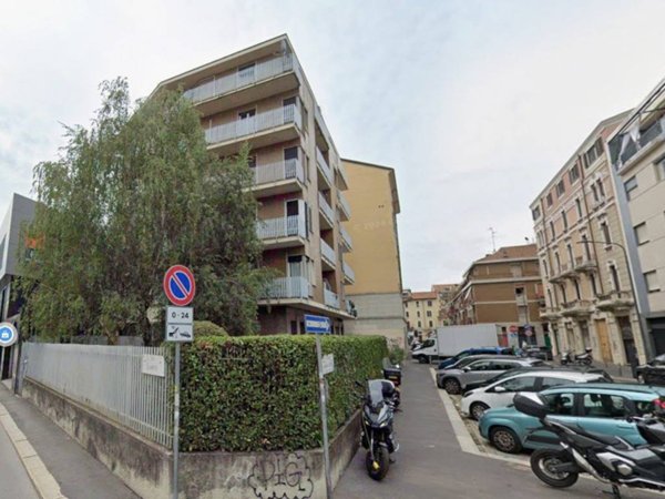 appartamento in vendita a Milano in zona Isola