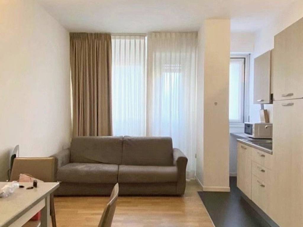 appartamento in vendita a Milano in zona Isola