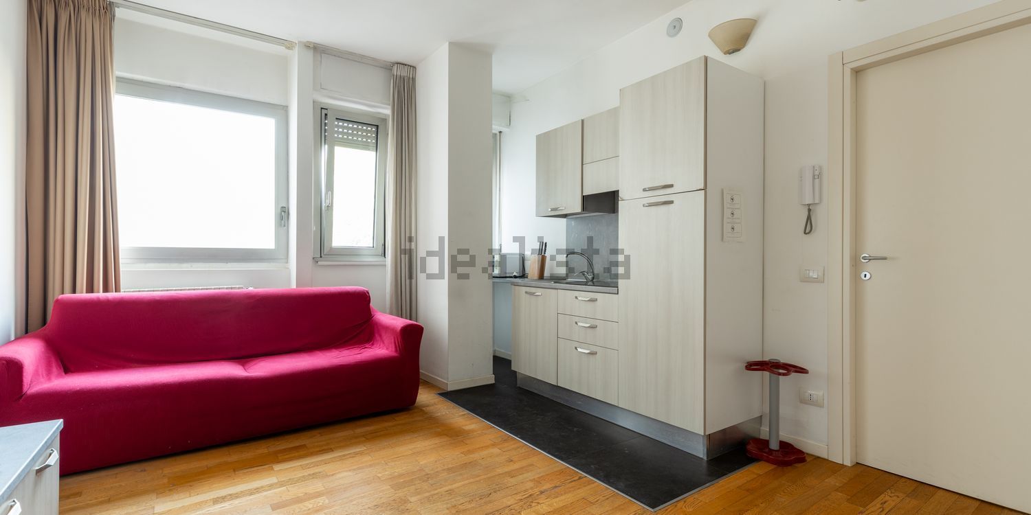 appartamento in vendita a Milano in zona Isola