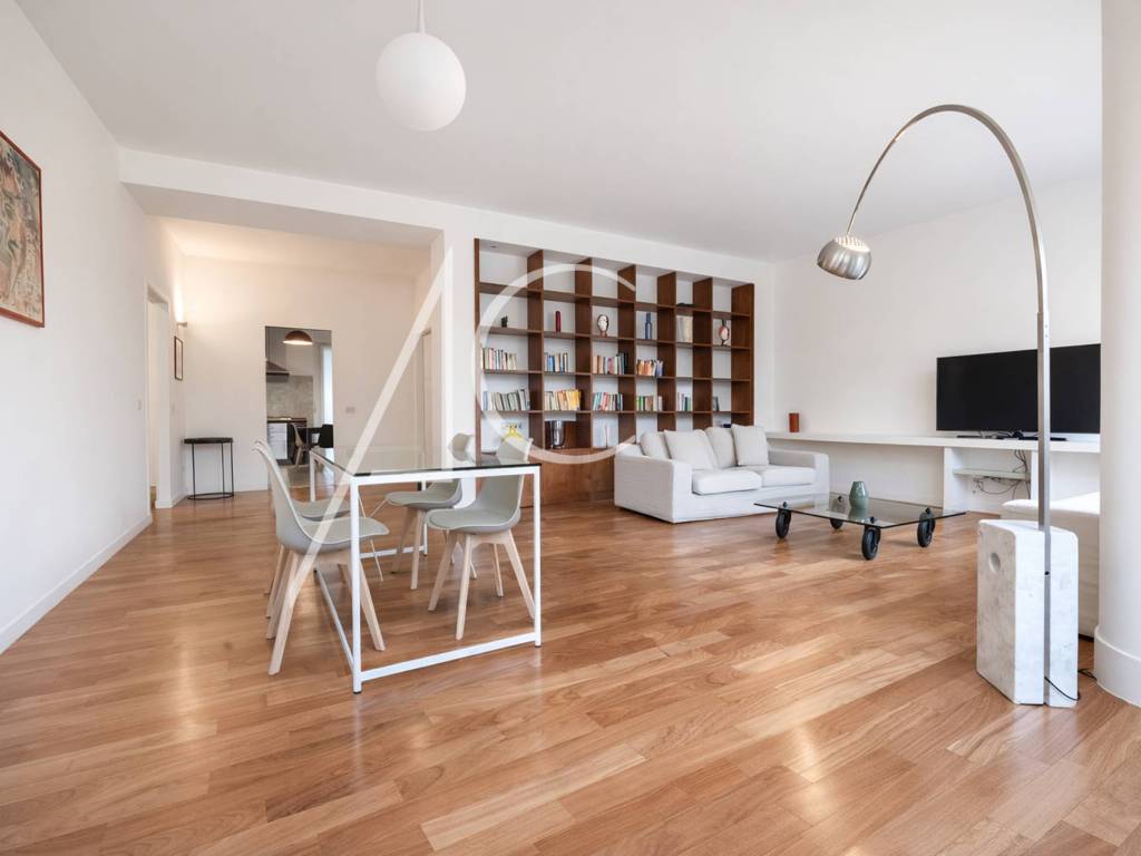 appartamento in vendita a Milano in zona Centro Direzionale