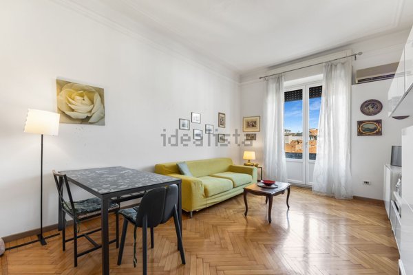 appartamento in vendita a Milano in zona Città Studi