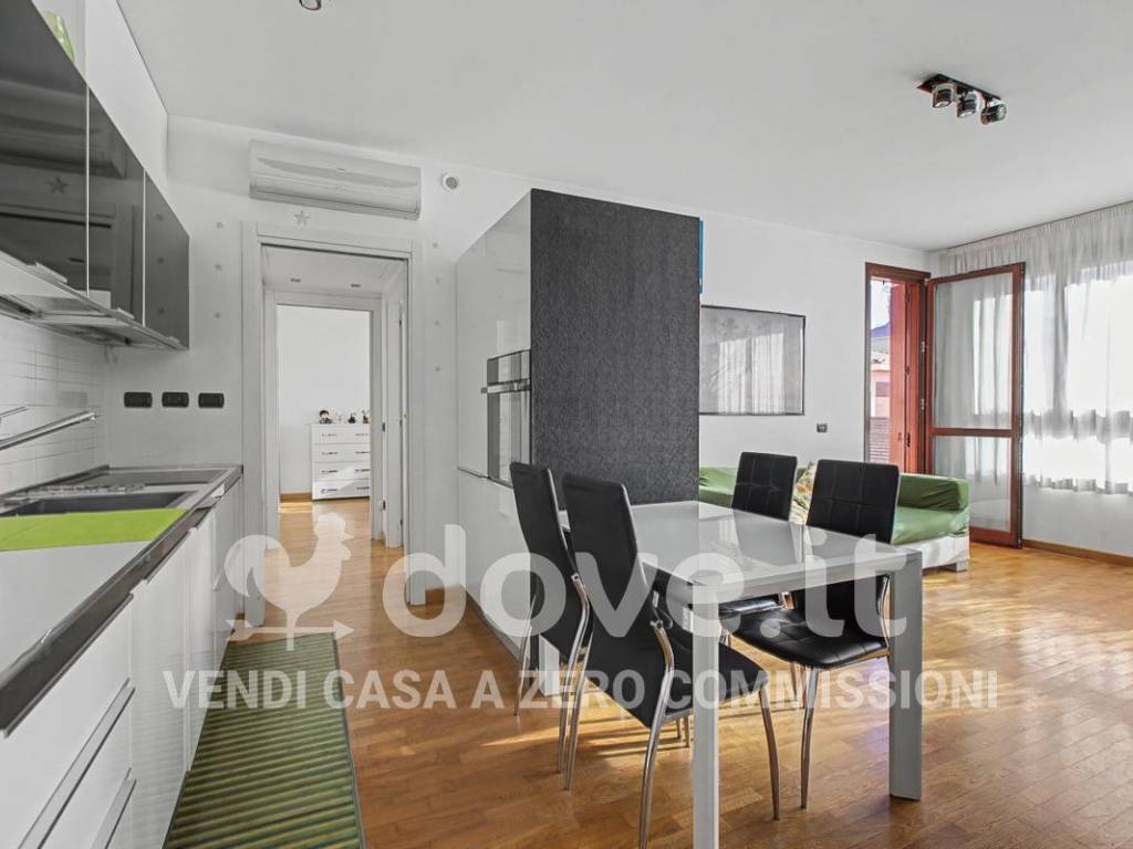 appartamento in vendita a Milano in zona Bicocca