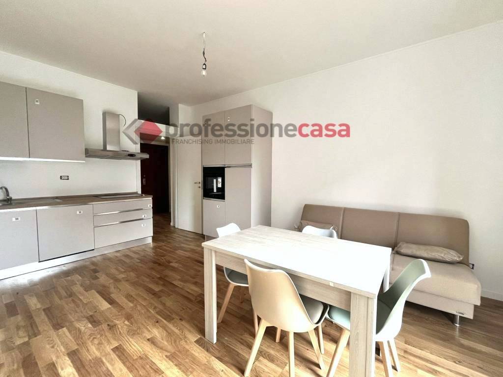 appartamento in vendita a Milano in zona Corvetto