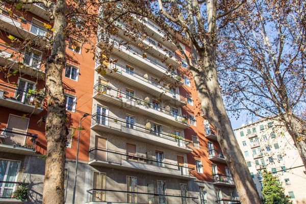 appartamento in vendita a Milano in zona Isola