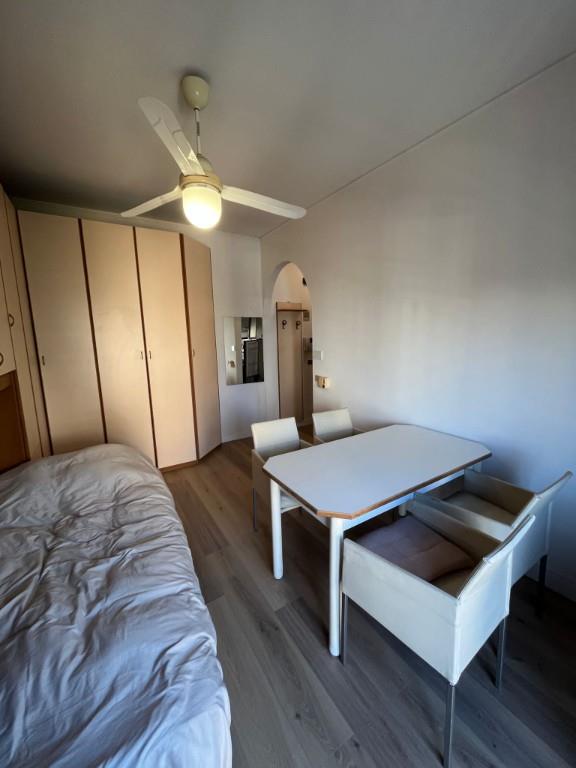 appartamento in vendita a Milano in zona Corvetto