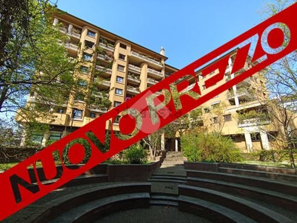 appartamento in vendita a Milano in zona Porta Genova