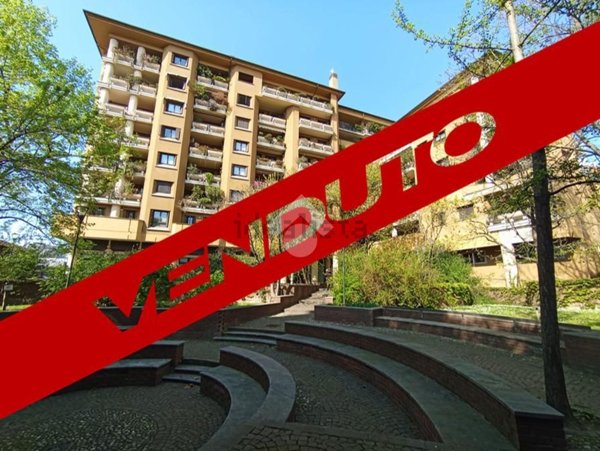 appartamento in vendita a Milano in zona Porta Genova