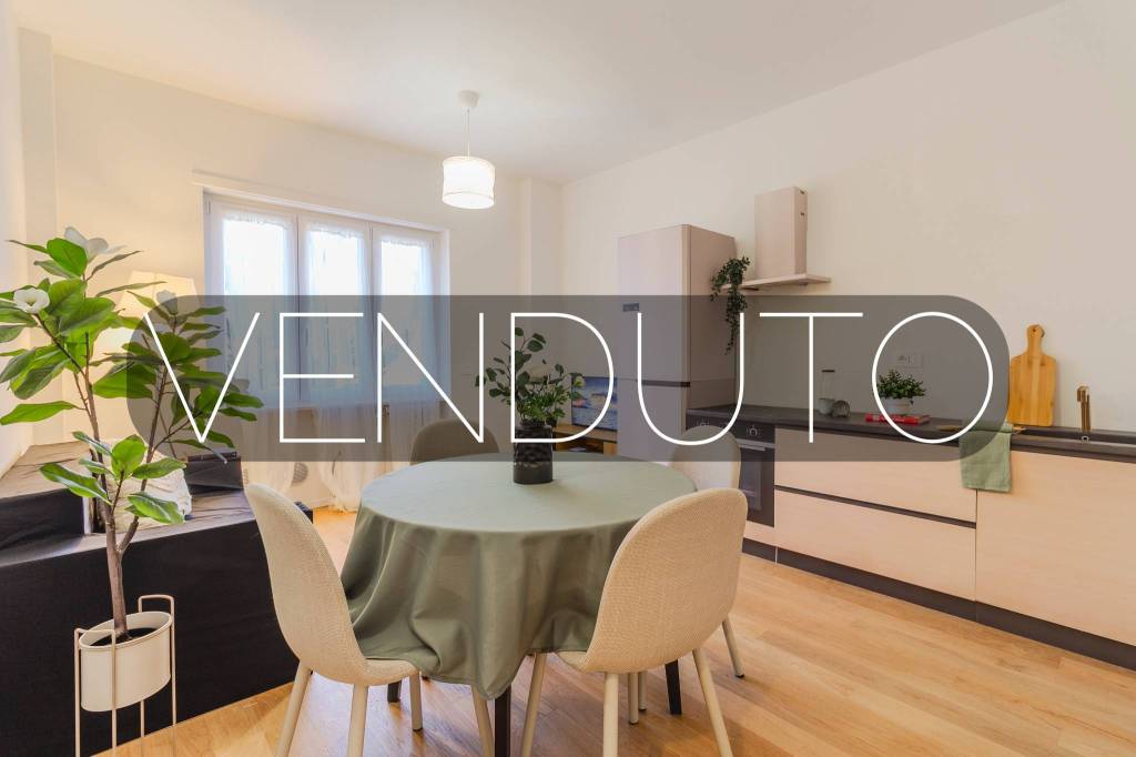 appartamento in vendita a Milano in zona Isola