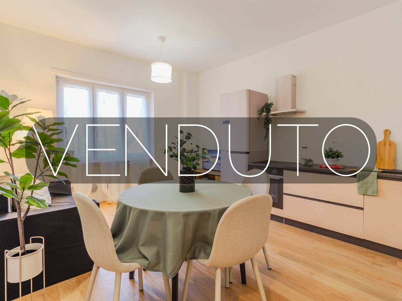 appartamento in vendita a Milano in zona Isola