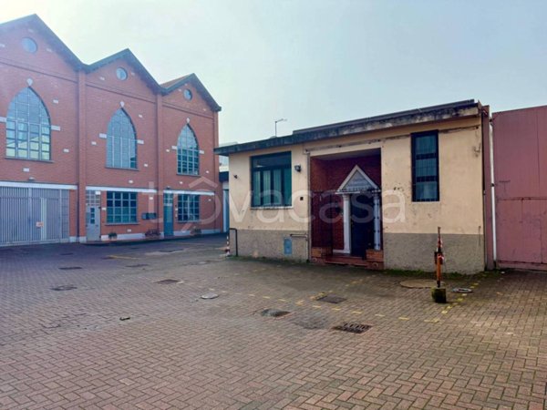 negozio in vendita a Milano