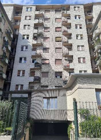 appartamento in vendita a Milano in zona Piazzale Lodi