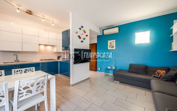 appartamento in vendita a Milano in zona Feltre