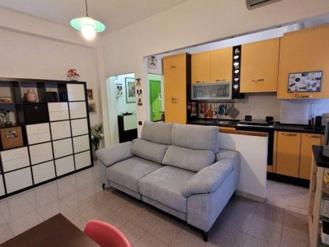 appartamento in vendita a Milano in zona Quinto Romano