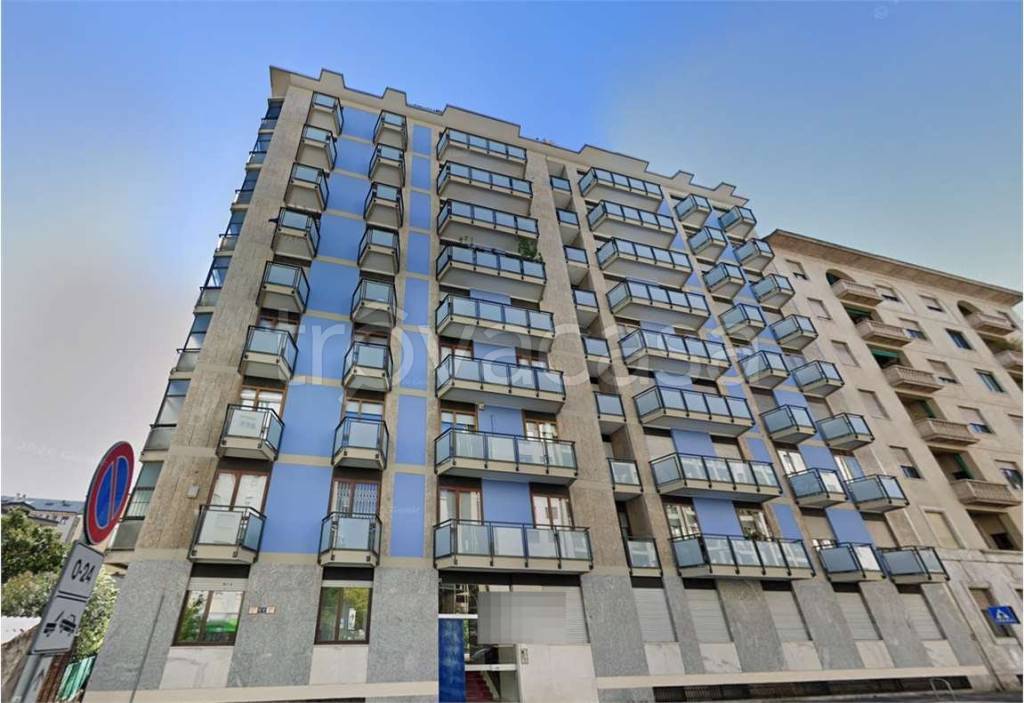 appartamento in vendita a Milano in zona Isola