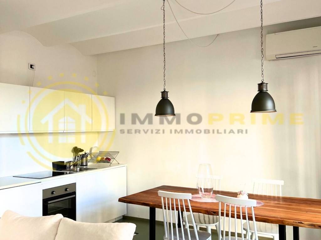 appartamento in vendita a Milano in zona Famagosta