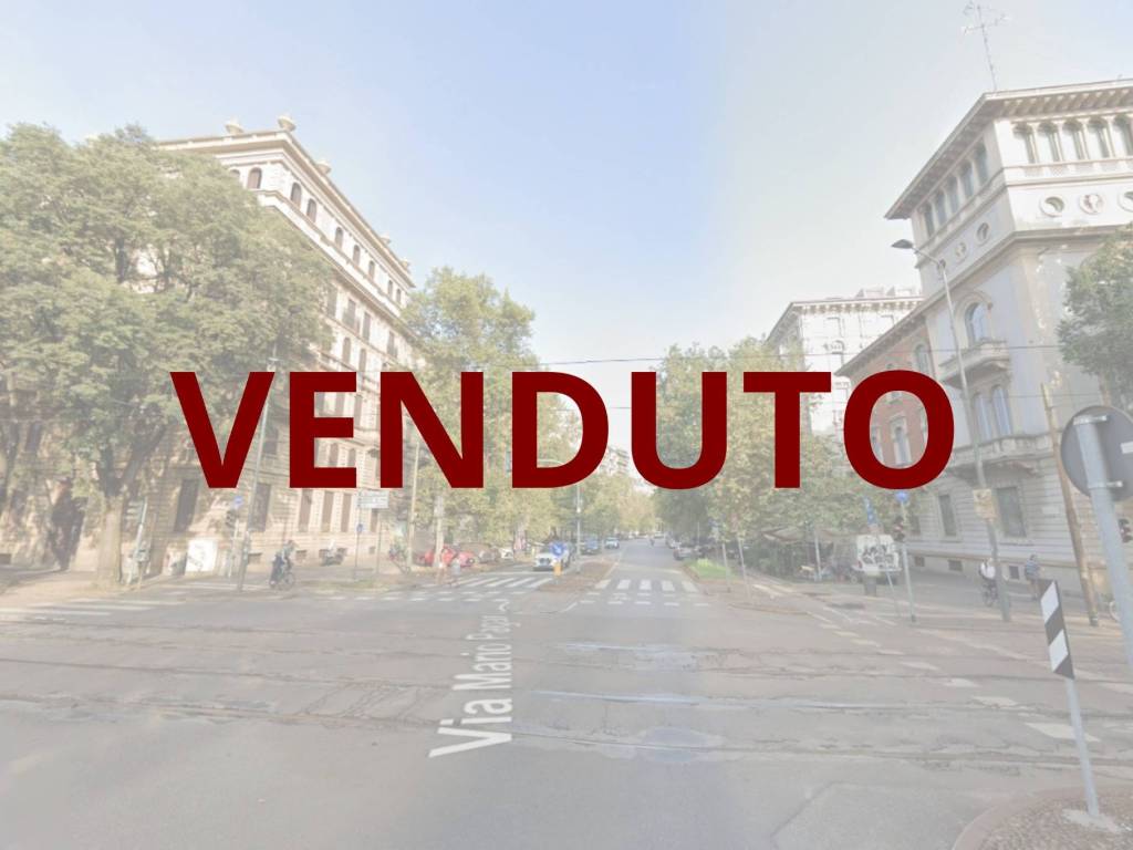 appartamento in vendita a Milano in zona Sempione