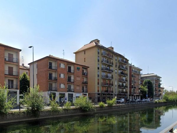 appartamento in vendita a Milano in zona San Cristoforo