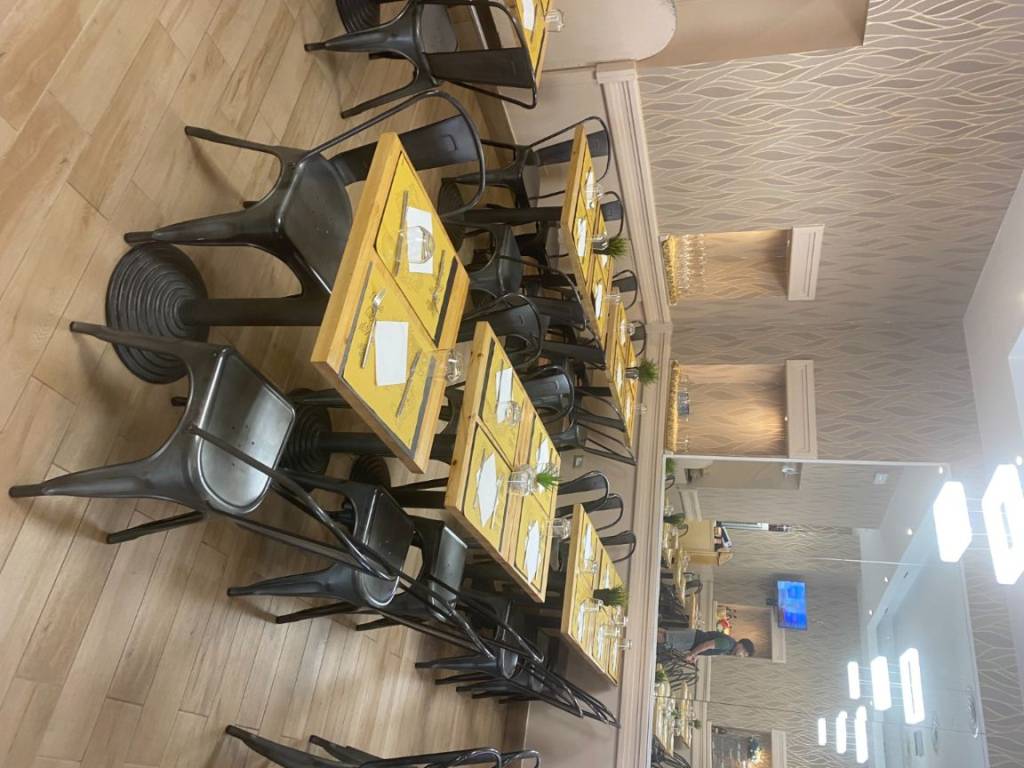 negozio in vendita a Milano in zona Centro Direzionale