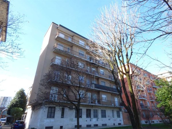 appartamento in vendita a Milano in zona Affori