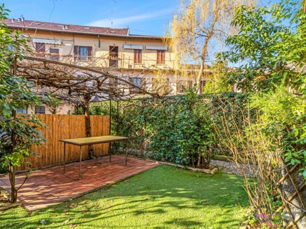 casa indipendente in vendita a Milano