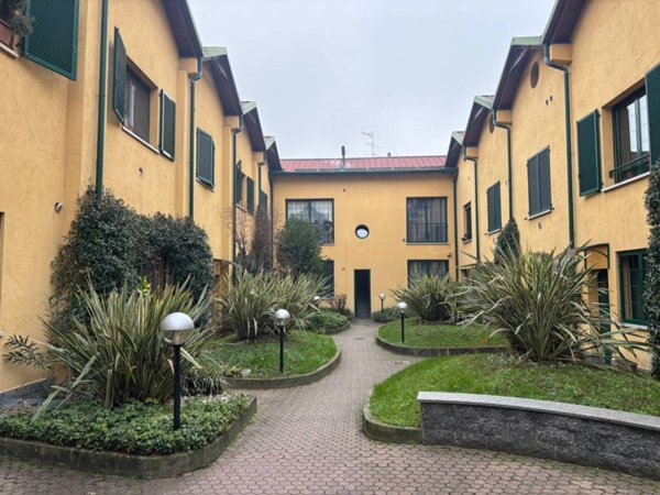 appartamento in vendita a Milano in zona Bovisa