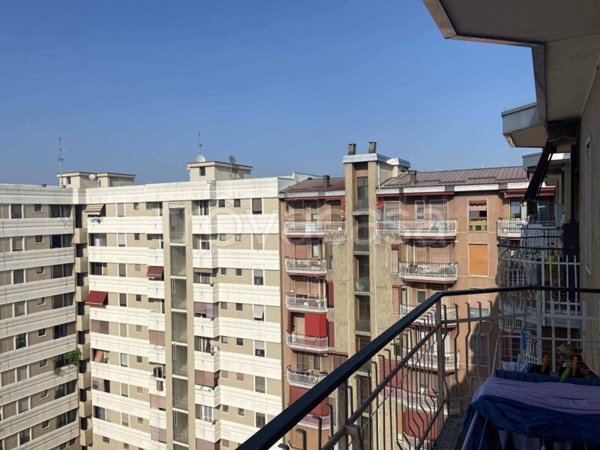 appartamento in vendita a Milano in zona Rembrandt